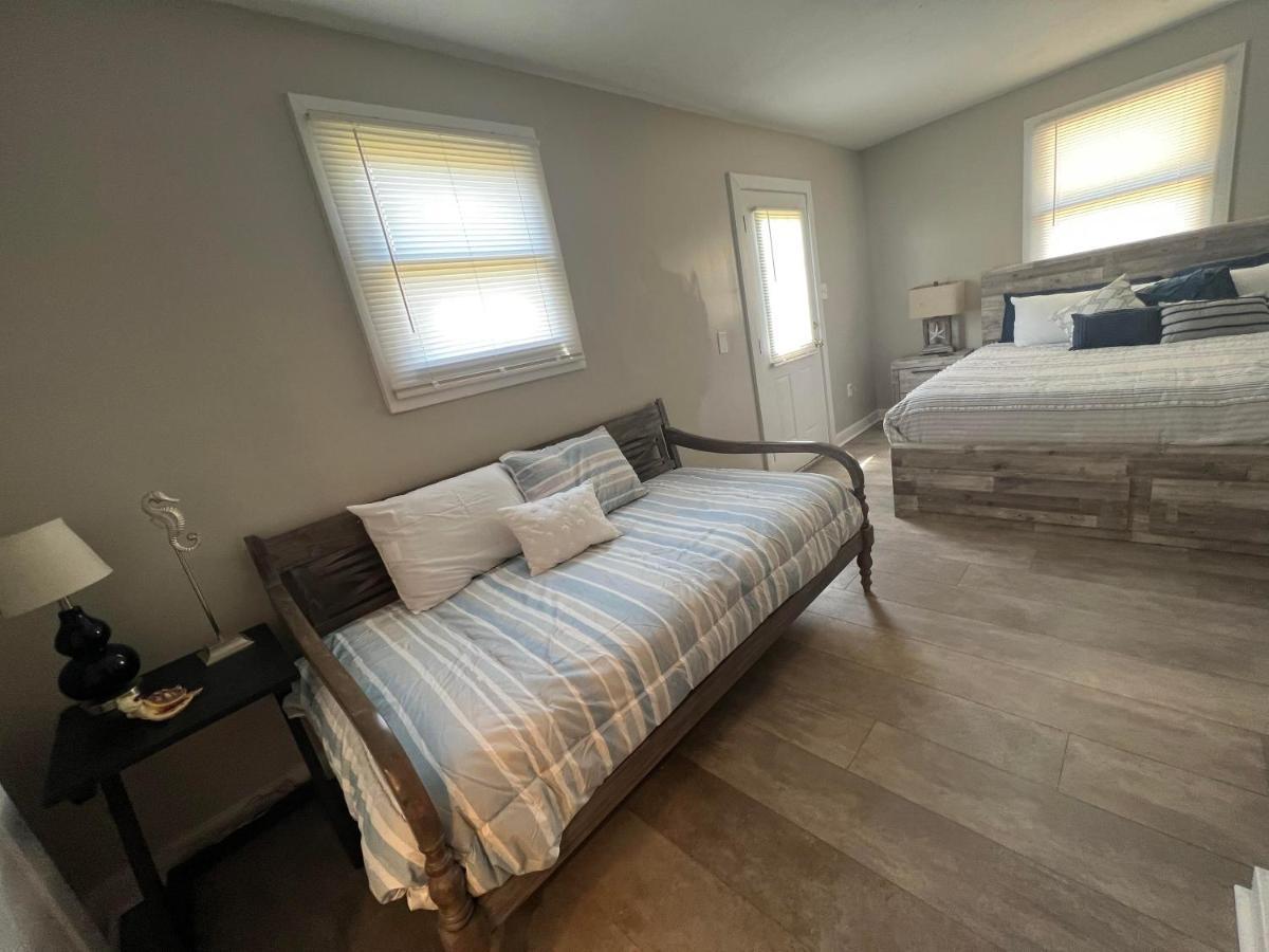 4/2 Home Close To Beach, Centrally Located! Gulfport Bagian luar foto